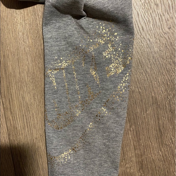 Nike Leggings - Picture 3 of 4